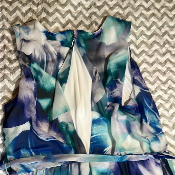 Joseph Ribkoff Signature Stunning Flowy Tropical Print Dress sz 16 - Picture 14 of 16